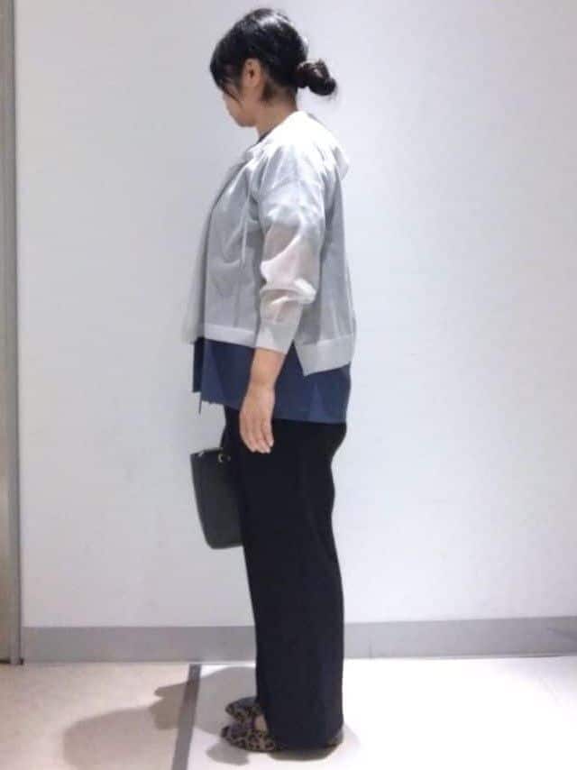 sakoさんの「Reflect｜【すっきり見え！長め丈／マシンウォッシュ可】スキッパーネックジャージトップス」を使ったコーディネート