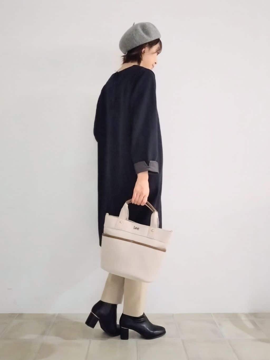 miomioさんの「SHOO･LA･RUE｜【洗濯機可】ふわっと軽く羽織れる オーバーサイズカーディガン」を使ったコーディネート