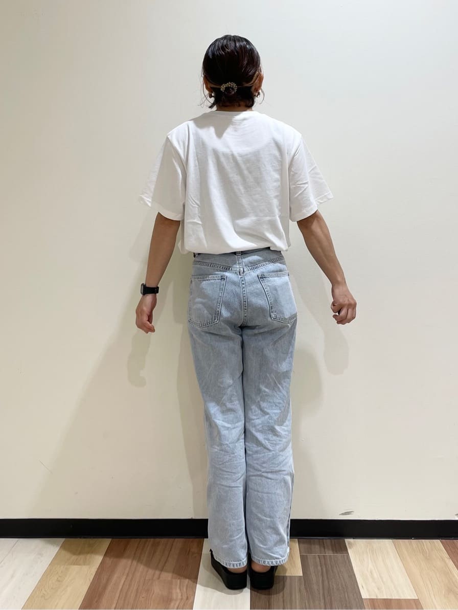 しーさんさんの「OPAQUE.CLIP｜風景イラストプリントTシャツ」を使ったコーディネート