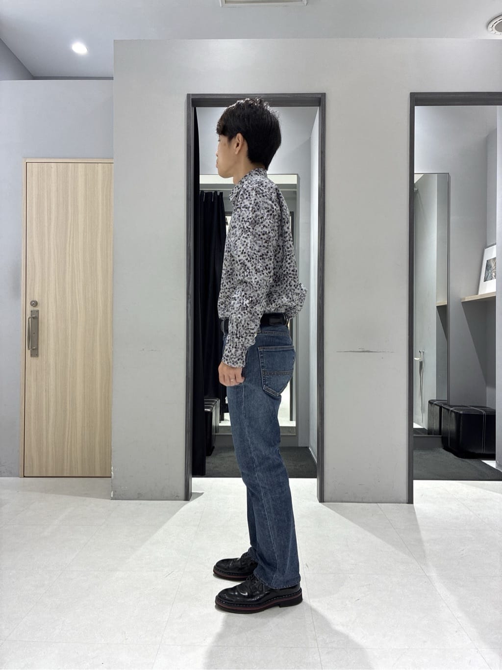 わいずみさんの「TAKEO KIKUCHI｜【360&deg;ストレッチ／セットアップ対応】None Of Stress ジャケット」を使ったコーディネート