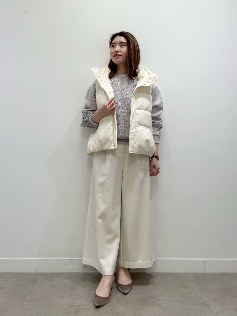 Suma Una本部スタッフさんの「SunaUna｜◆【COLLECTION LINE】レース付プルオーバー」を使ったコーディネート