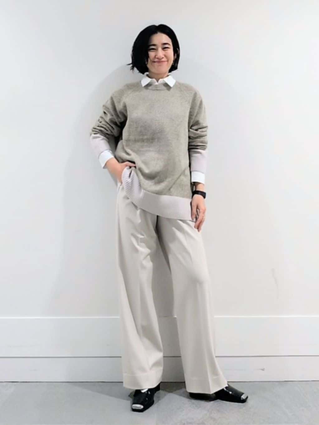 ミズタさんの「UNTITLED｜【重ね着もおすすめ/洗える】ウールカシミヤ クルーネックニット」を使ったコーディネート