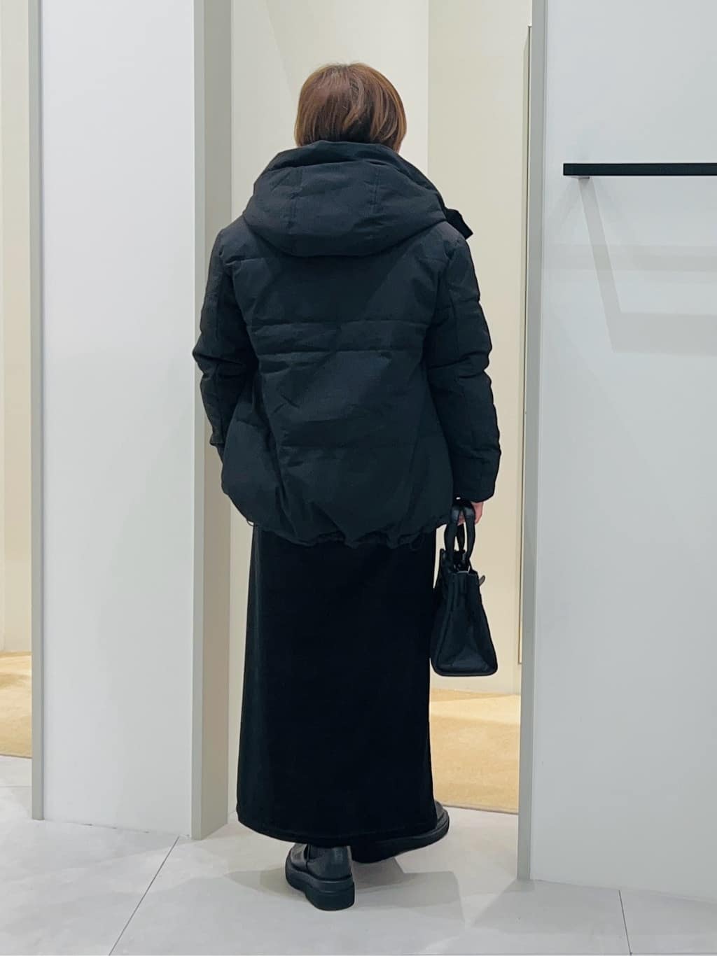 タナさんの「THE SHOP TK｜【すっきり見えシルエット】上品ふわもこ中綿ブルゾン」を使ったコーディネート