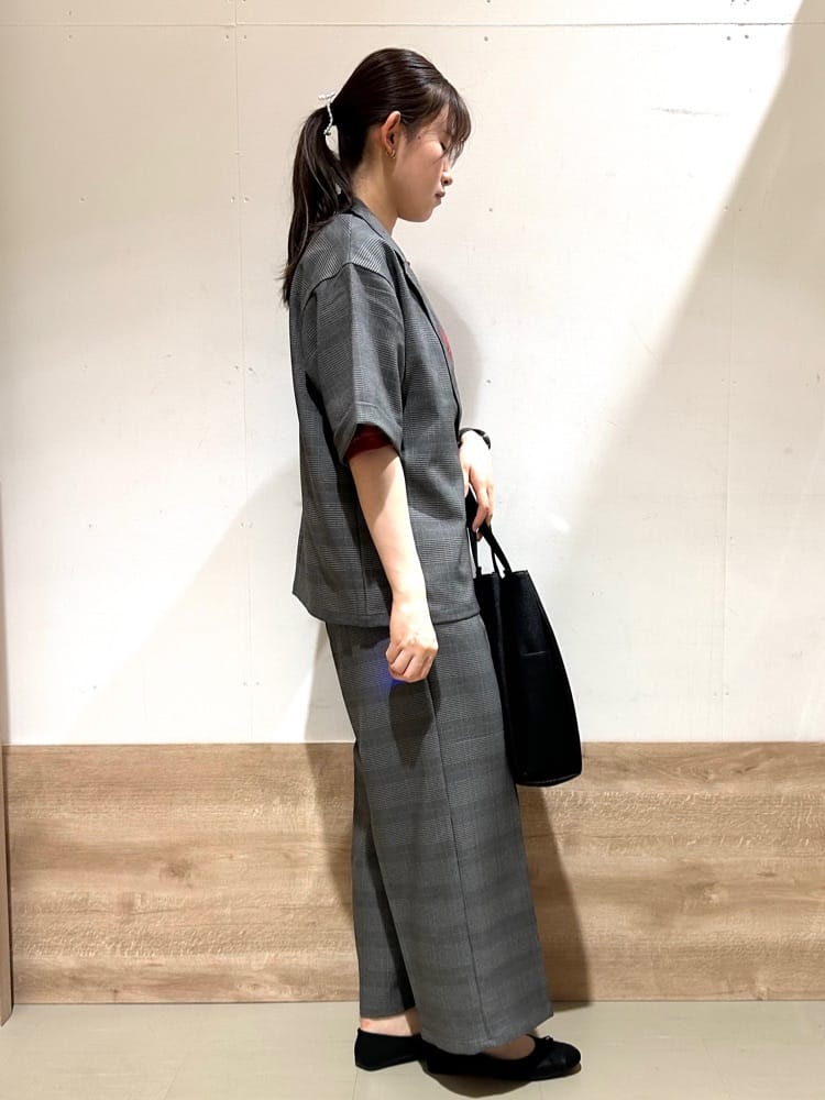 花さんの「SHOO･LA･RUE｜【ひんやり/S-LL】大人の五分袖プリントTシャツ」を使ったコーディネート