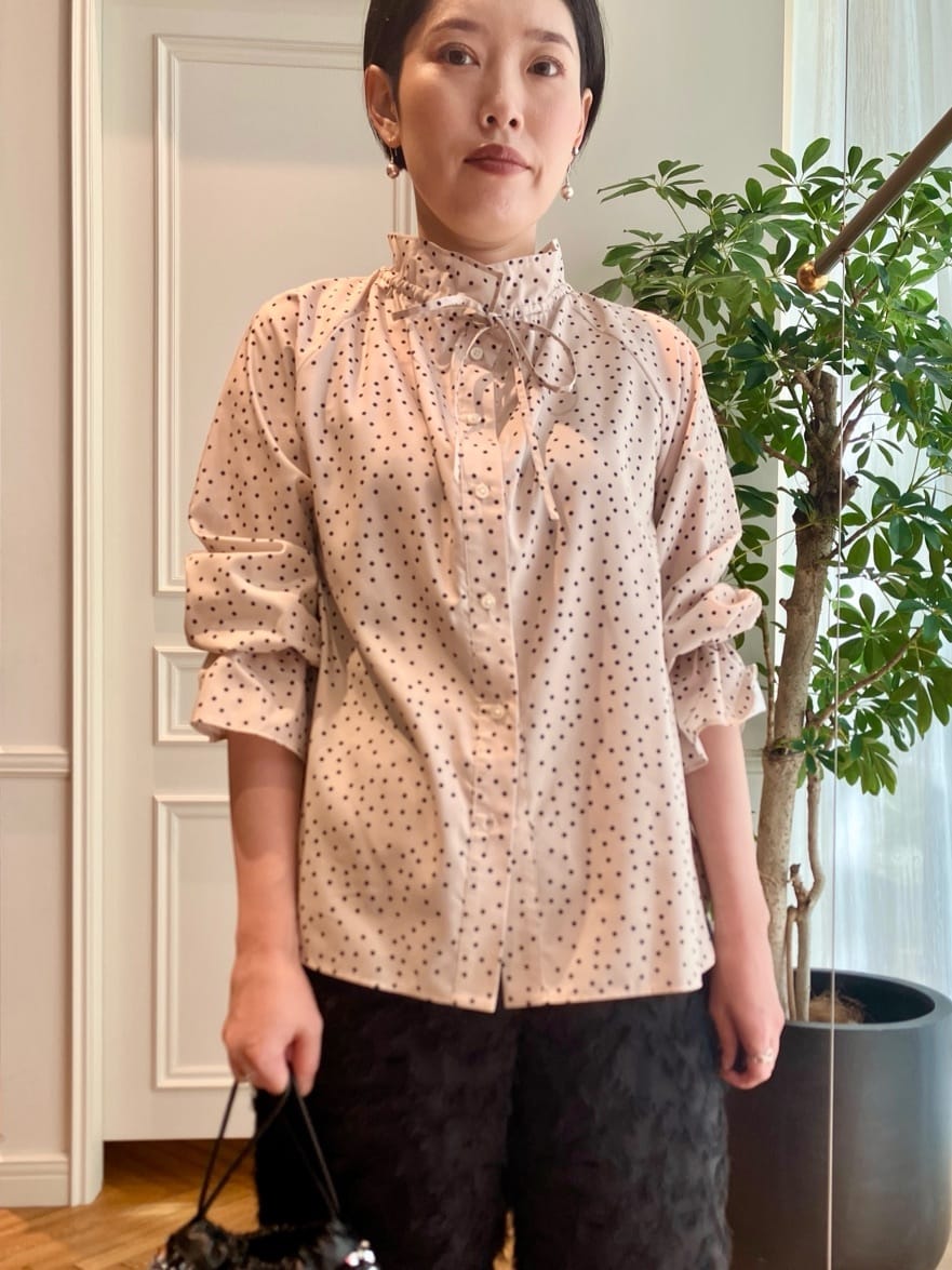 konominさんの「DRESSTERIOR｜スパンコール2WAY巾着バッグ」を使ったコーディネート