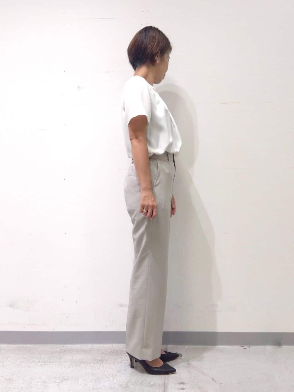 Kさんの「INDIVI｜【UVケア】ライトスリムストレートパンツ」を使ったコーディネート