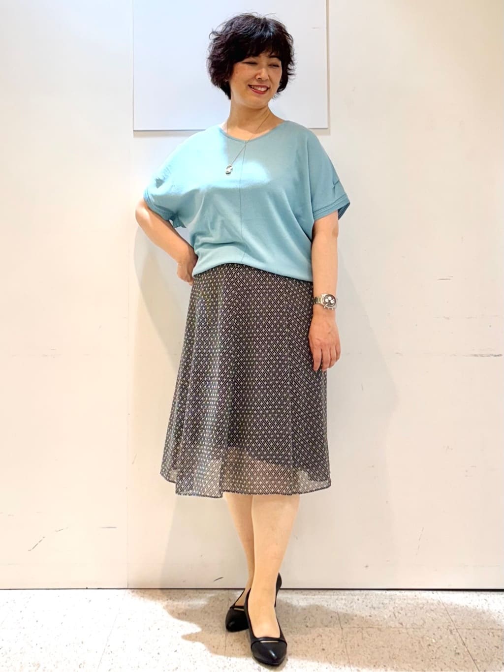 ヤスコさんの「Reflect｜【選べる7色◎／手洗い可／二の腕カバー】半袖ニット」を使ったコーディネート