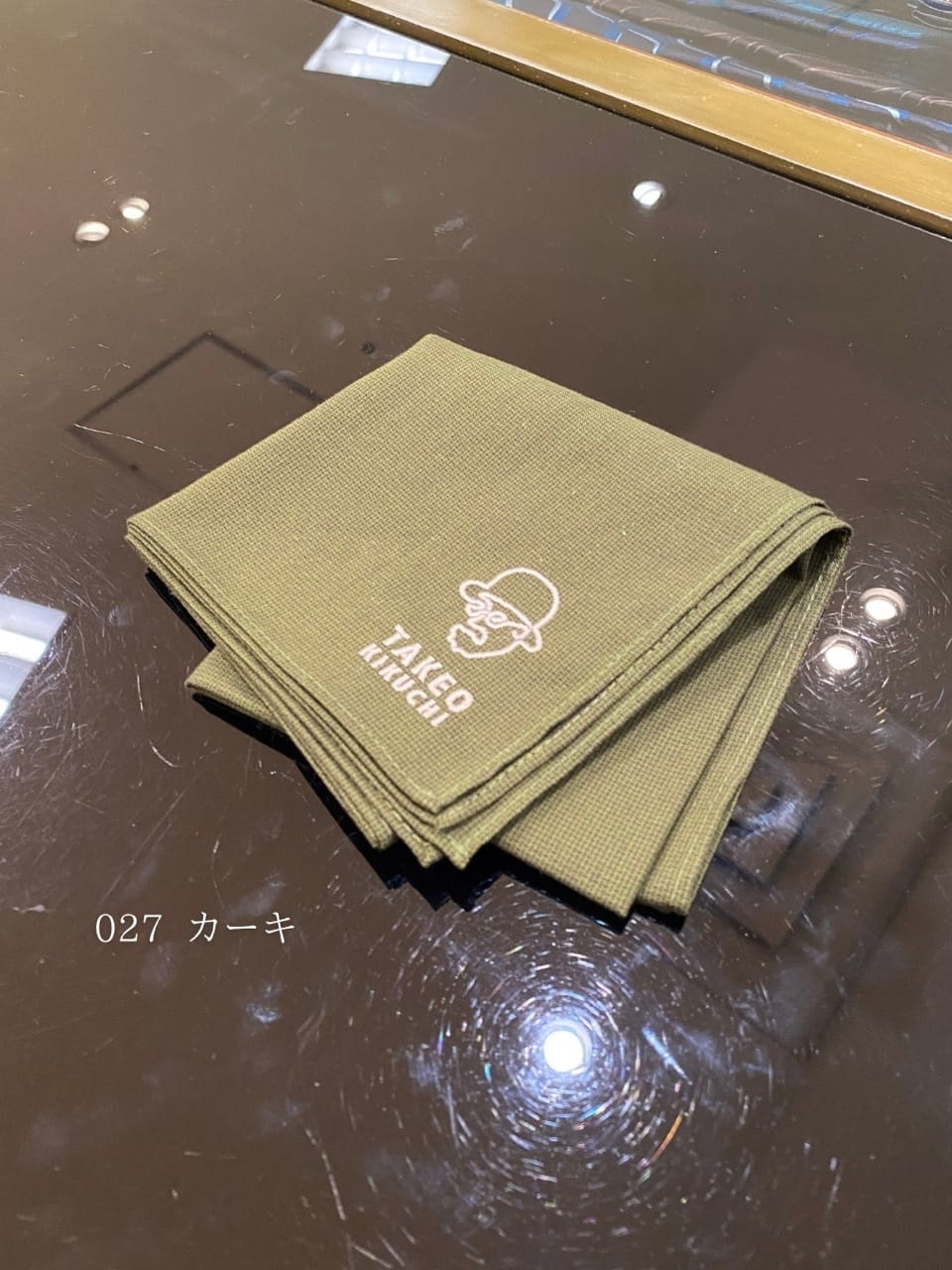 小南大和さんの「TAKEO KIKUCHI｜ピンヘッド調ハンカチ」を使ったコーディネート
