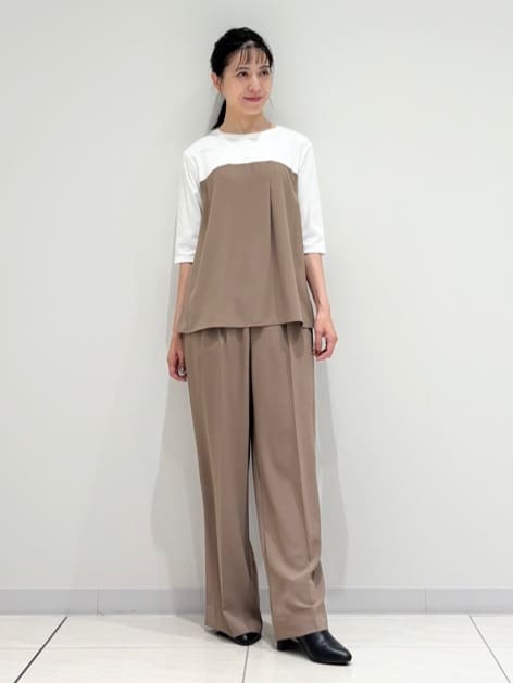 kayoさんの「INDIVI｜【セットアップ可能】ビスチェレイヤード風トップス」を使ったコーディネート