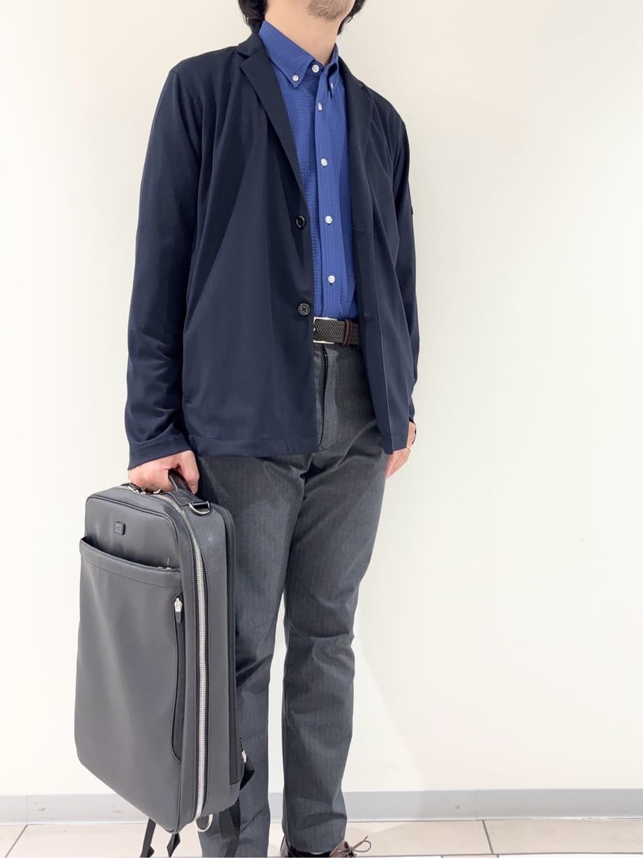 及川さんの「TAKEO KIKUCHI｜リラックス カーディガン ジャケット」を使ったコーディネート