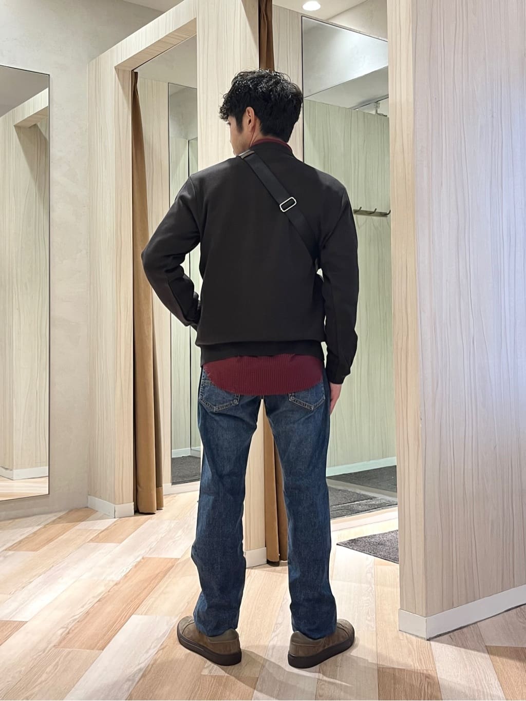 URAさんの「TAKEO KIKUCHI｜【Made in JAPAN】ビッグチェック＆スライドパズル柄 ニット」を使ったコーディネート
