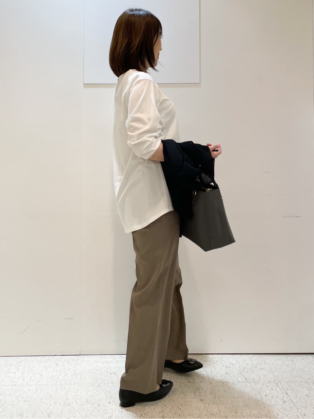 めいさんの「Reflect｜【マシンウォッシュ可】リネンライクフレアパンツ」を使ったコーディネート