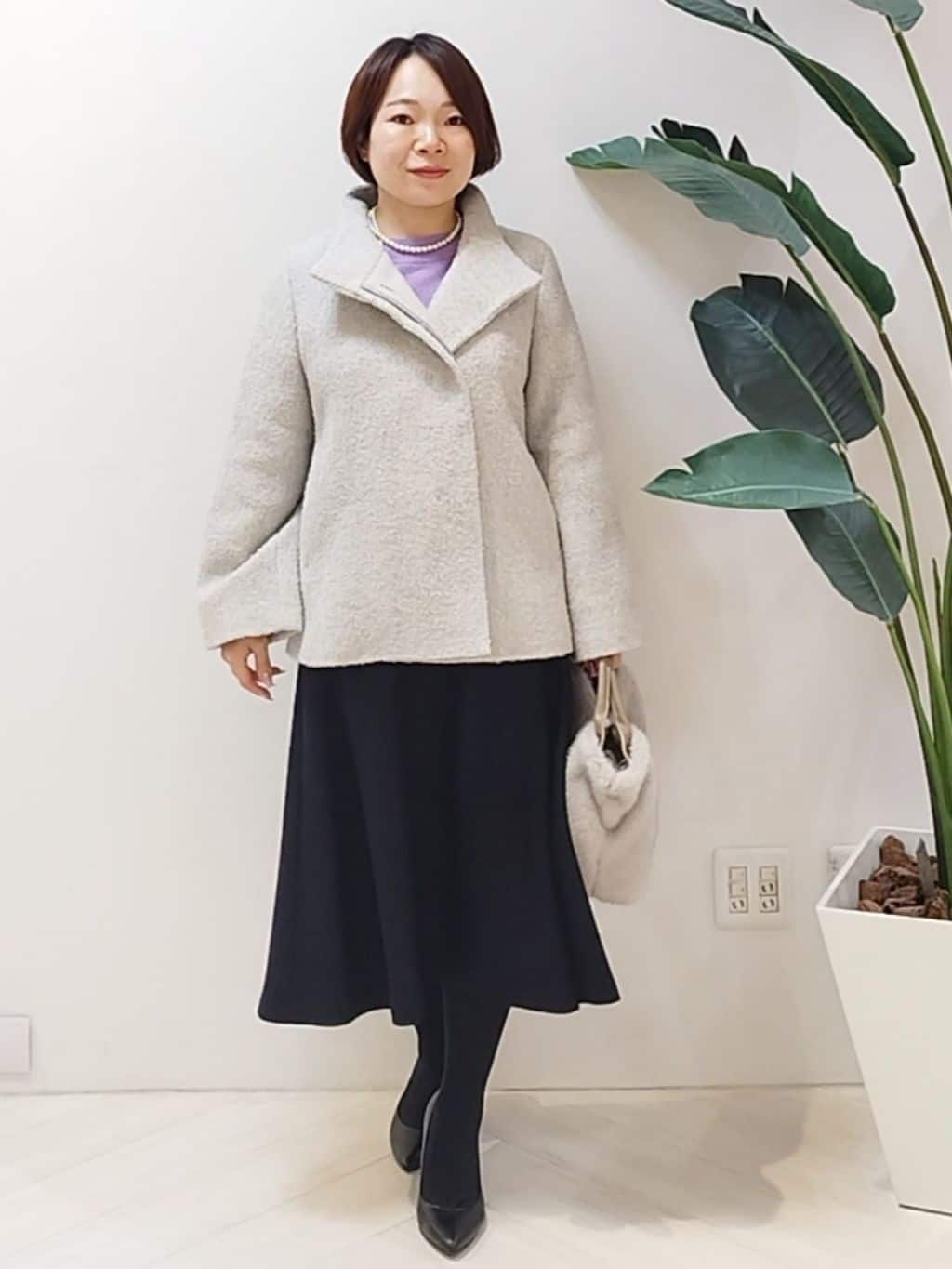 s u g iさんの「UNTITLED｜【きれいめ/洗える】ラメ入りワイドボートネックニット」を使ったコーディネート