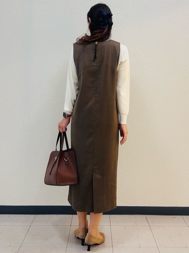⭐︎Eimi⭐︎さんの「Reflect｜【すっきりシルエット】スエードライクジャンパースカ―ト」を使ったコーディネート