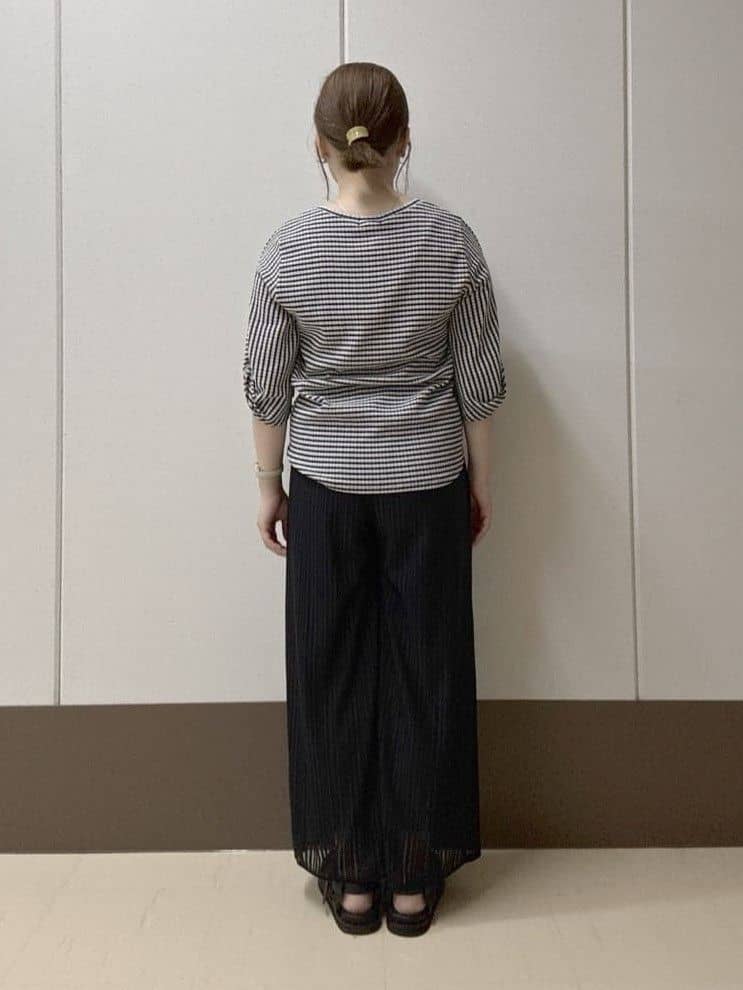 Rikoさんの「INDIVI｜【UVケア／吸汗速乾】凹凸素材ねじり袖トップス」を使ったコーディネート