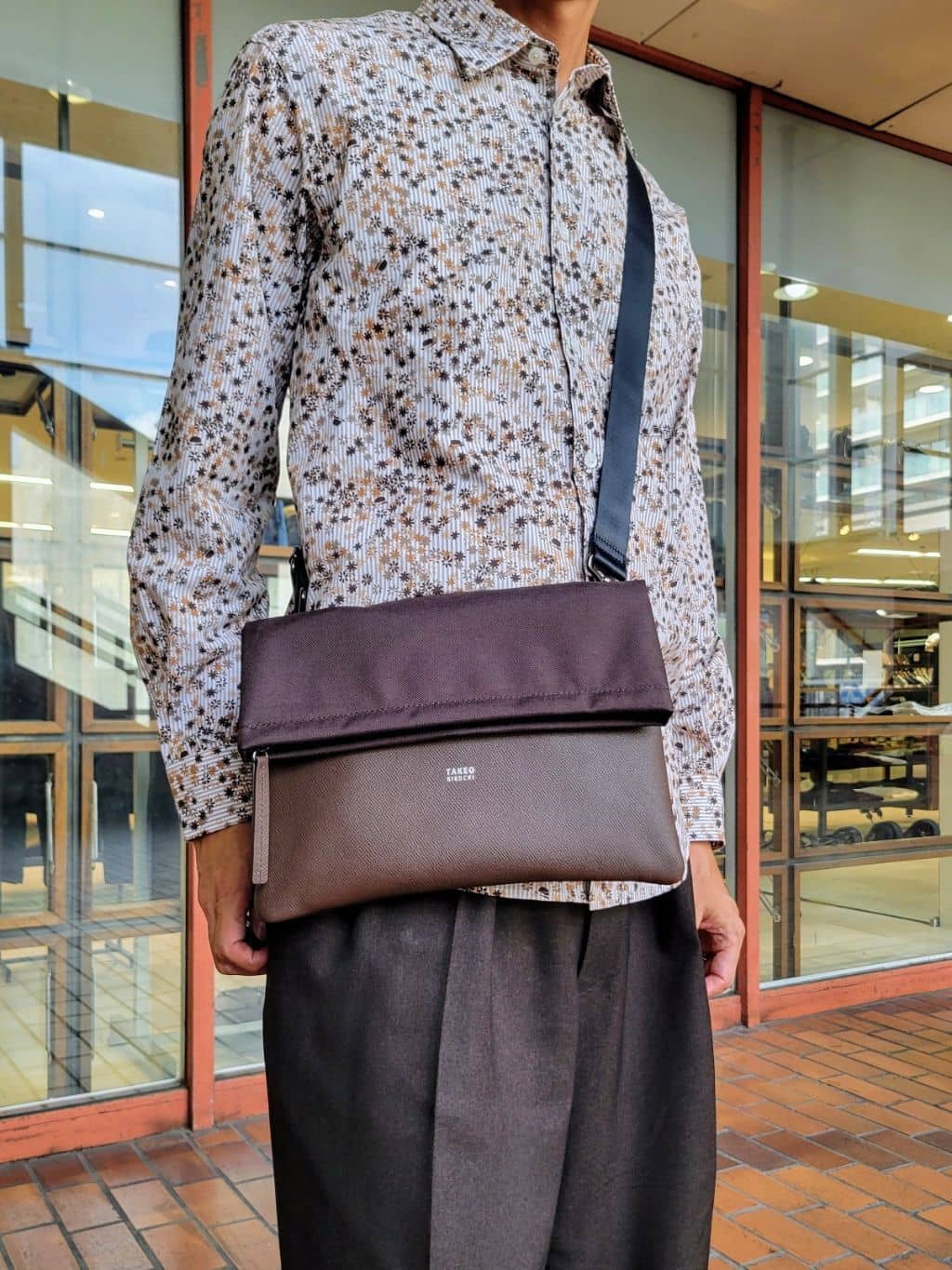 piroyaさんの「TAKEO KIKUCHI｜ストライプ小花 長袖シャツ」を使ったコーディネート