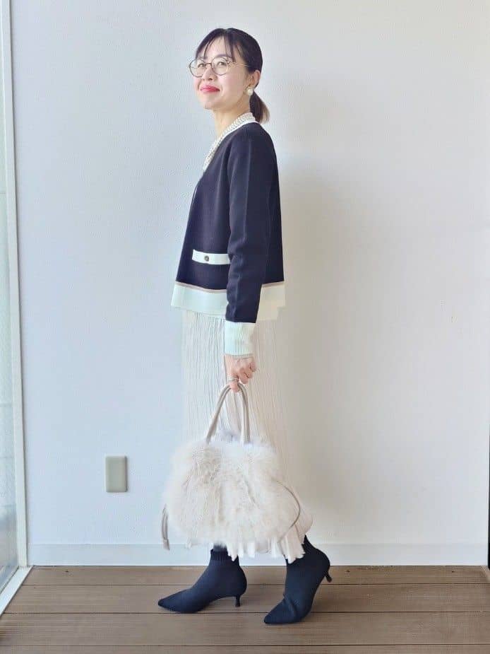 MUTSUKOさんの「UNTITLED｜【アンサンブル可/ジャケット風】ウールミラノリブカーディガン」を使ったコーディネート