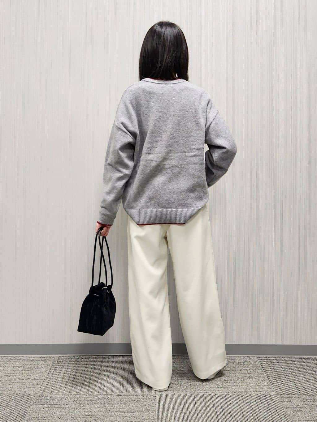 naraさんの「Dessin｜【洗える】ペイント風刺繍入り配色ラインニット」を使ったコーディネート