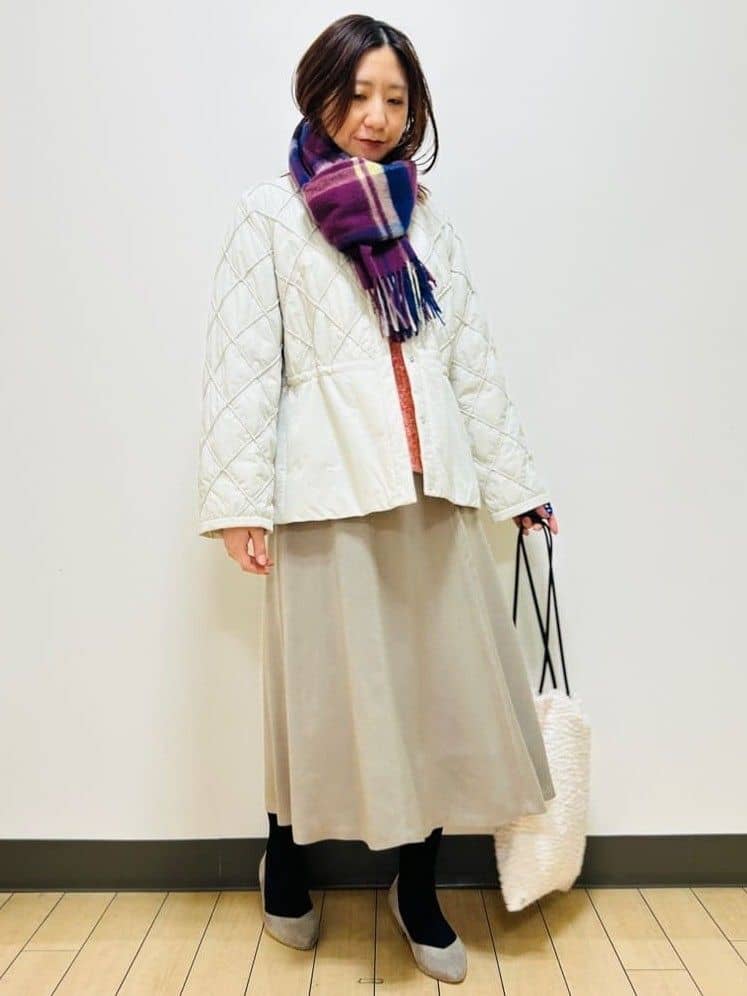 miiiさんの「Reflect｜【気軽な羽織に◎】中綿キルティングショートコート」を使ったコーディネート