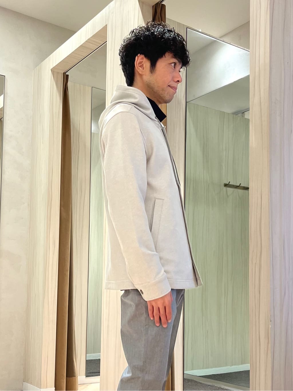 URAさんの「TAKEO KIKUCHI｜【Sサイズ～】ウォーム ミラノリブ オフネック プルオーバー」を使ったコーディネート