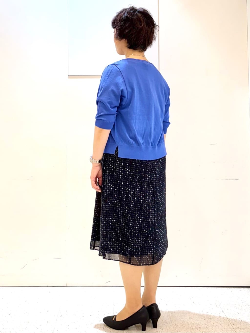 ヤスコさんの「Reflect｜【WEB先行カラーあり／マシンウォッシュ可／ナローベルト付き】オフボディツイードチェックワンピース」を使ったコーディネート