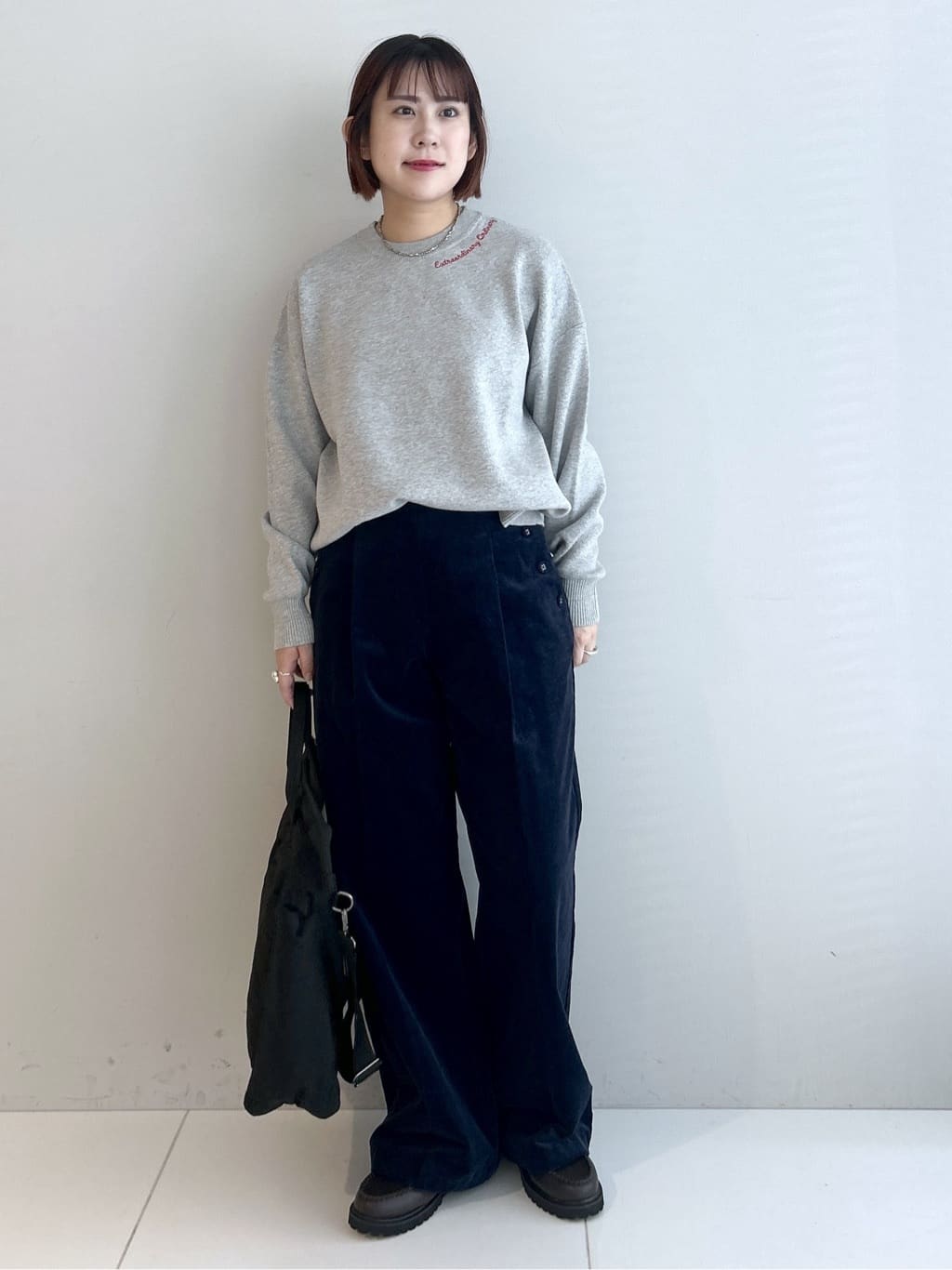 Hirokaさんの「Dessin｜【セットアップ可・洗える】マリンコーデュロイパンツ」を使ったコーディネート