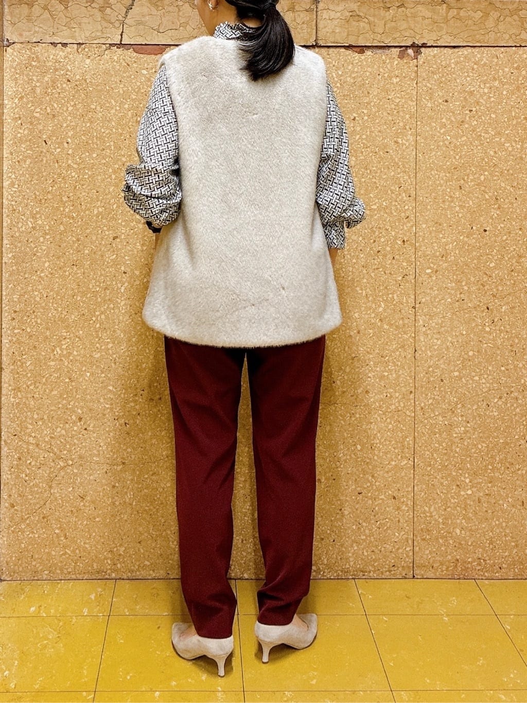 hattoriさんの「INDIVI｜ジオメプリントボウタイブラウス」を使ったコーディネート