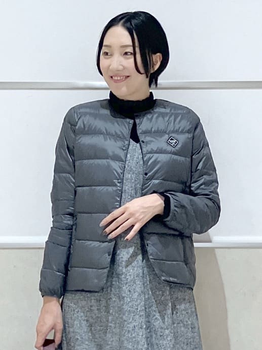 eriko さんの「Dessin｜【洗える】Vネックジャンパースカート」を使ったコーディネート