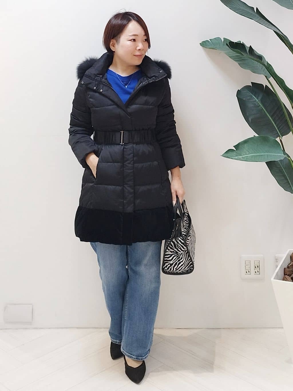s u g iさんの「UNTITLED｜【ミディ丈】ベルト付ダウンコート」を使ったコーディネート