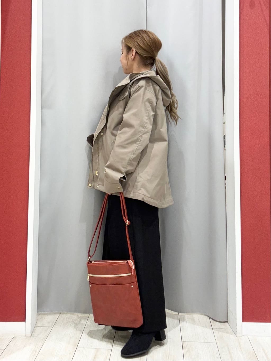shioさんの「SHOO･LA･RUE｜【高レビュー/2点セット】着るだけでコーデが決まる フェザーニットベスト&times;リブニット」を使ったコーディネート