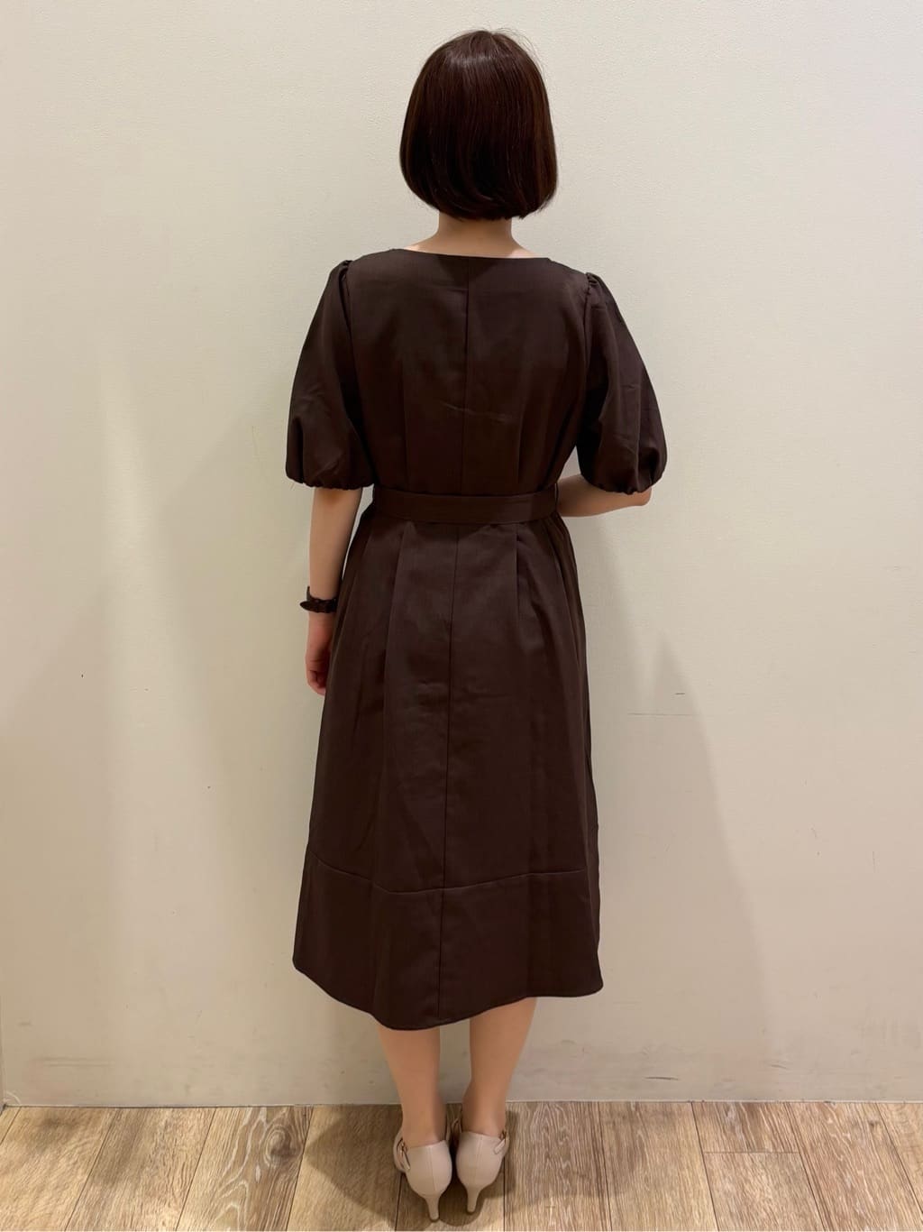 honamiさんの「index｜タックパフスリーブワンピース【洗濯機洗い可／イージーアイロン】」を使ったコーディネート