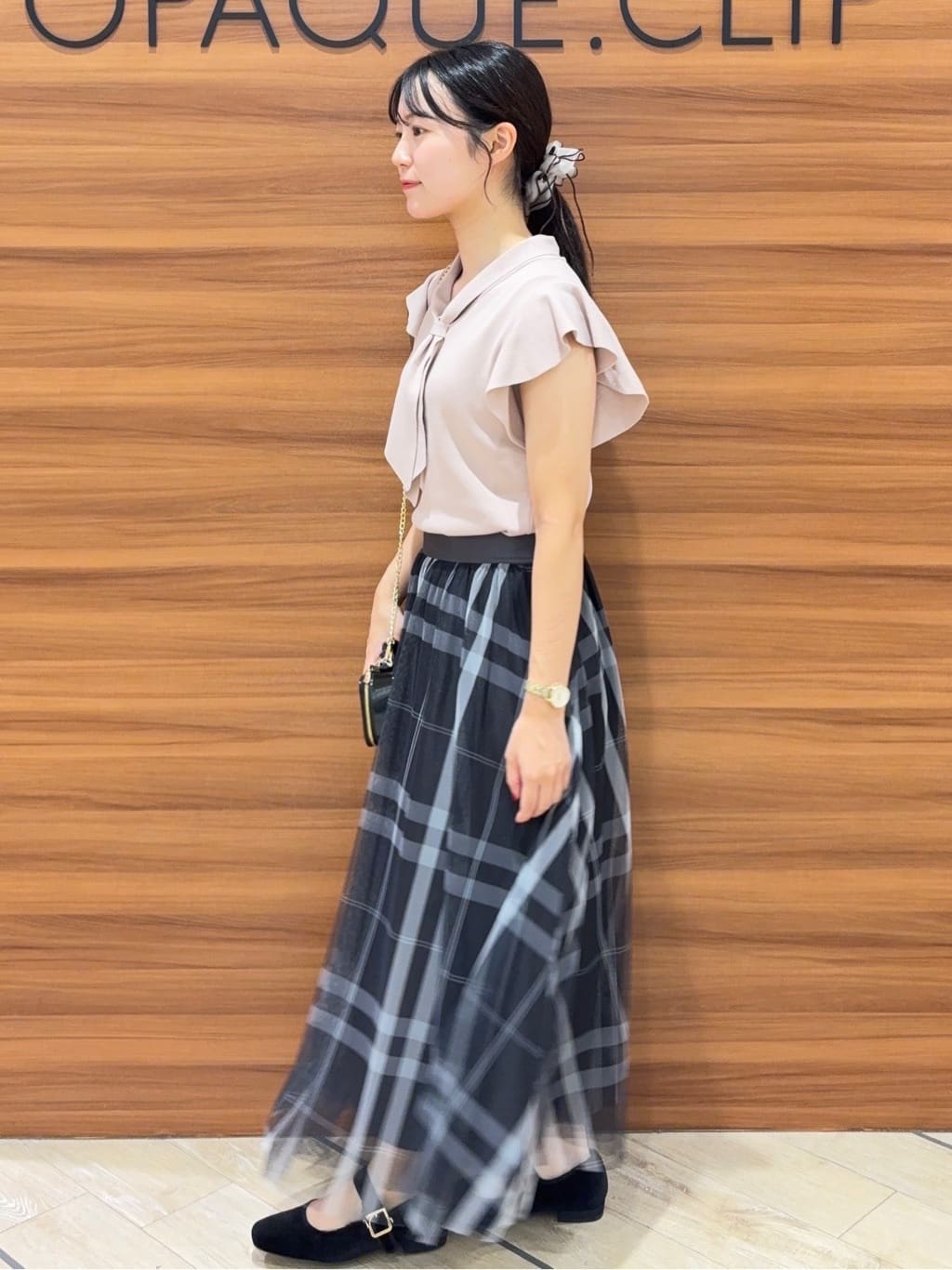 きみさんの「OPAQUE.CLIP｜フレアスリーブボウタイニット【洗濯機洗い可／接触冷感／抗ピル】」を使ったコーディネート