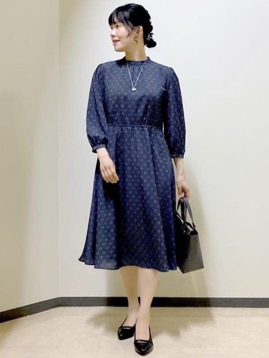  beni_gingerさんの「Reflect｜【きちんと見え／通勤／セレモニーにおすすめ◎】ドット&times;ダイヤ柄ワンピース」を使ったコーディネート