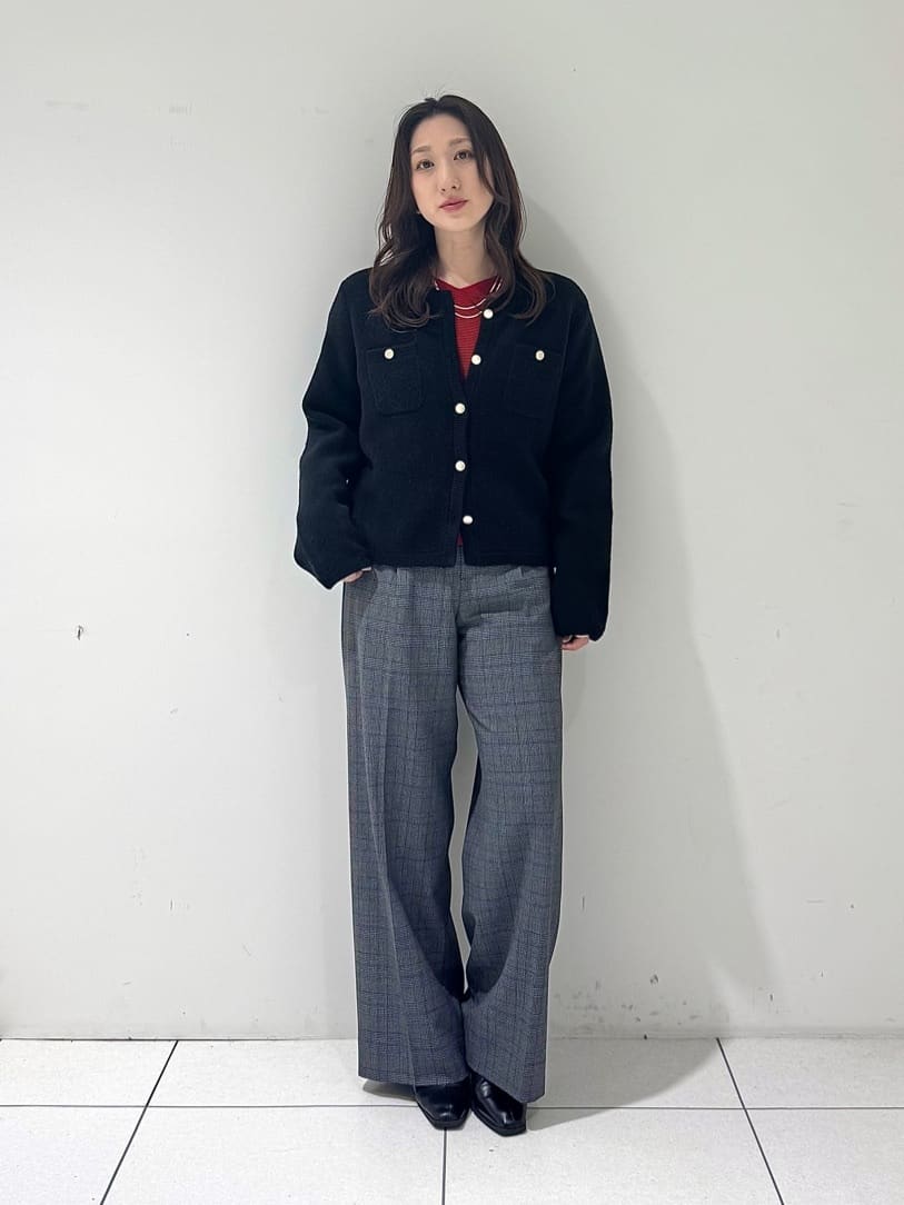 そんさんの「INDIVI｜【ミニブークレ素材】ジャケットライクカーディガン」を使ったコーディネート