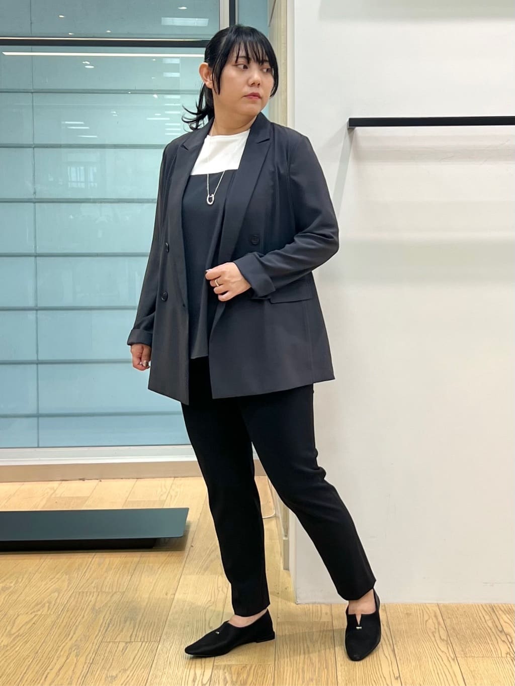 shimaさんの「INDIVI｜【軽く羽織れる！】ダブルジャケット」を使ったコーディネート