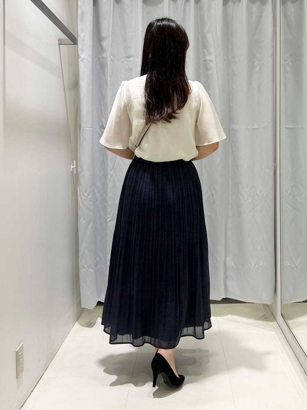 ももさんの「COUP DE CHANCE｜【手洗い可／日本製】ボウタイブラウス」を使ったコーディネート