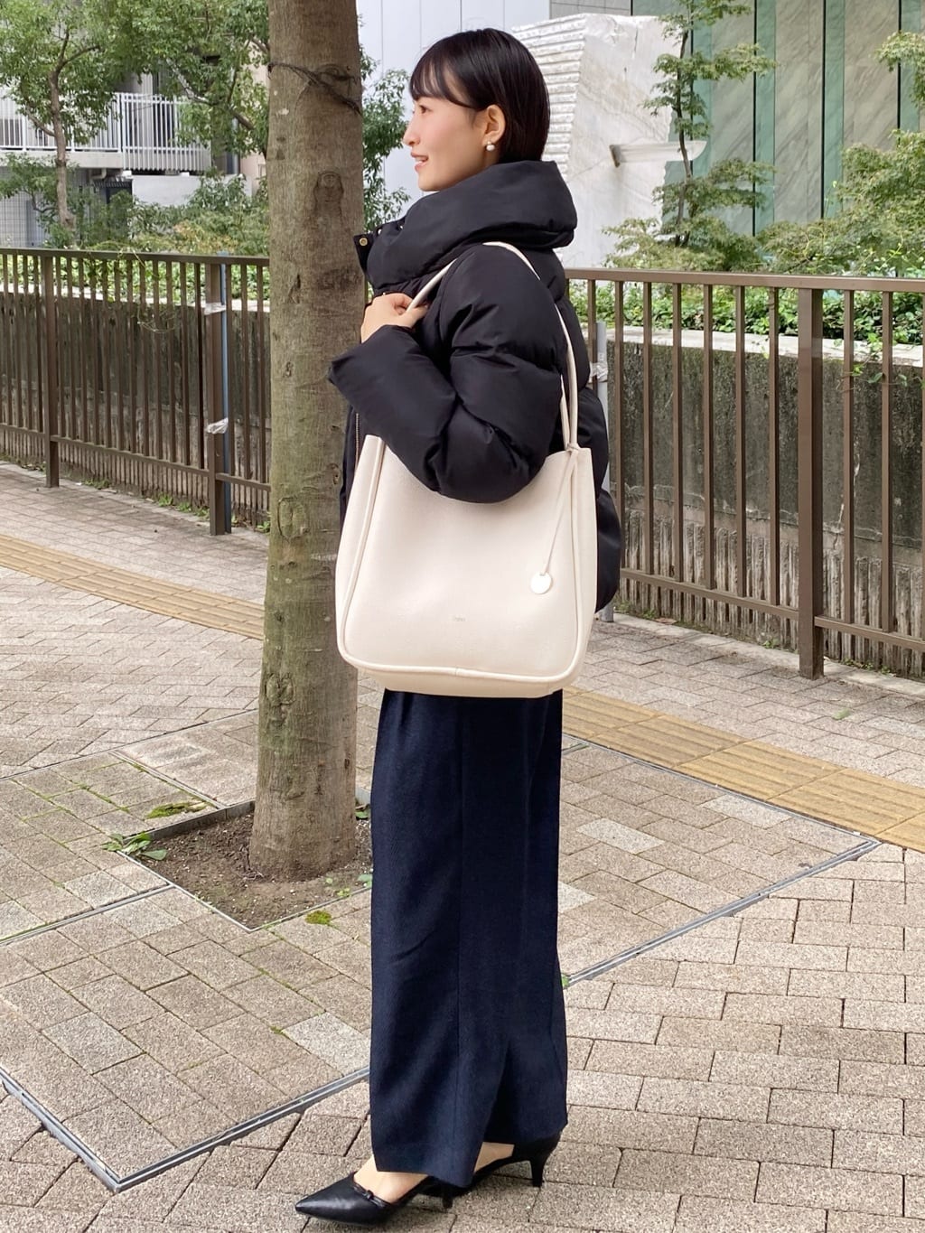 みさかさんの「index｜サイドリボンバイカラーニット【洗濯機OK】」を使ったコーディネート