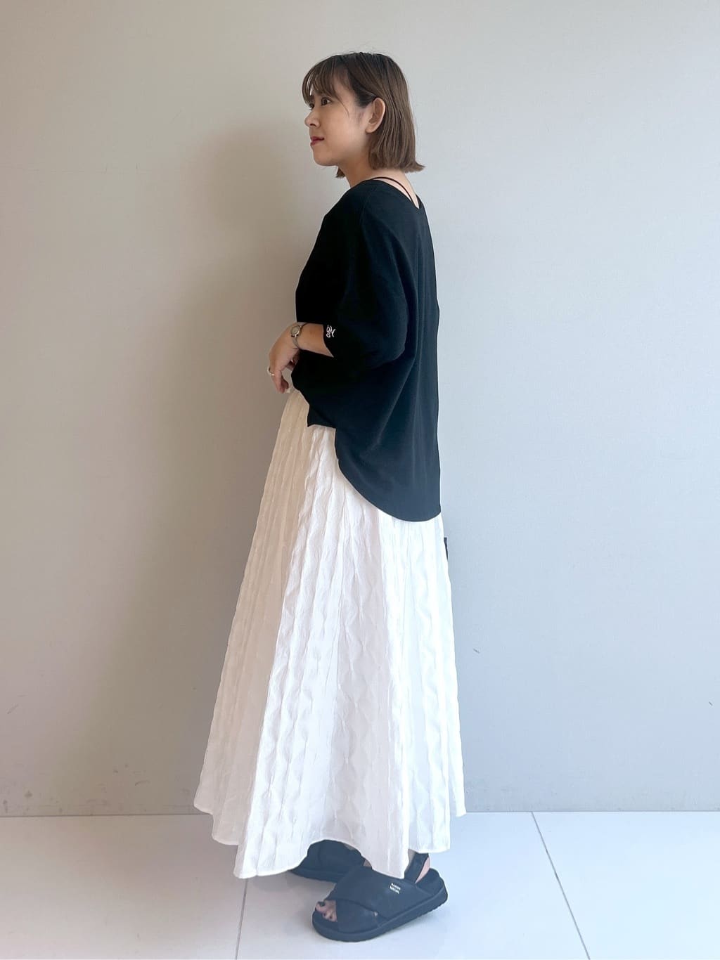 Hirokaさんの「Dessin｜【360度可愛い/前後2WAY/洗える】ライトコットンヘンリーカットソー」を使ったコーディネート