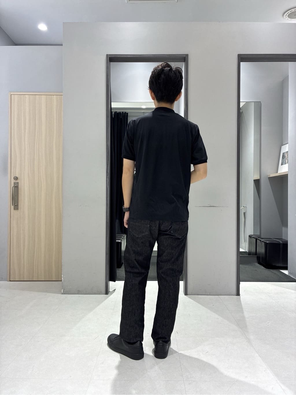 わいずみさんの「TAKEO KIKUCHI｜【COOL CITY WEAR】インドライ天竺モックネック プルオーバー /吸汗速乾」を使ったコーディネート