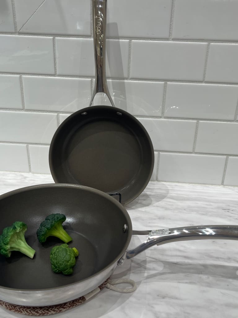 しばさんの「212 KITCHEN STORE｜◆IHフライパン 28cm ＜CORELLE コレール＞」を使ったコーディネート