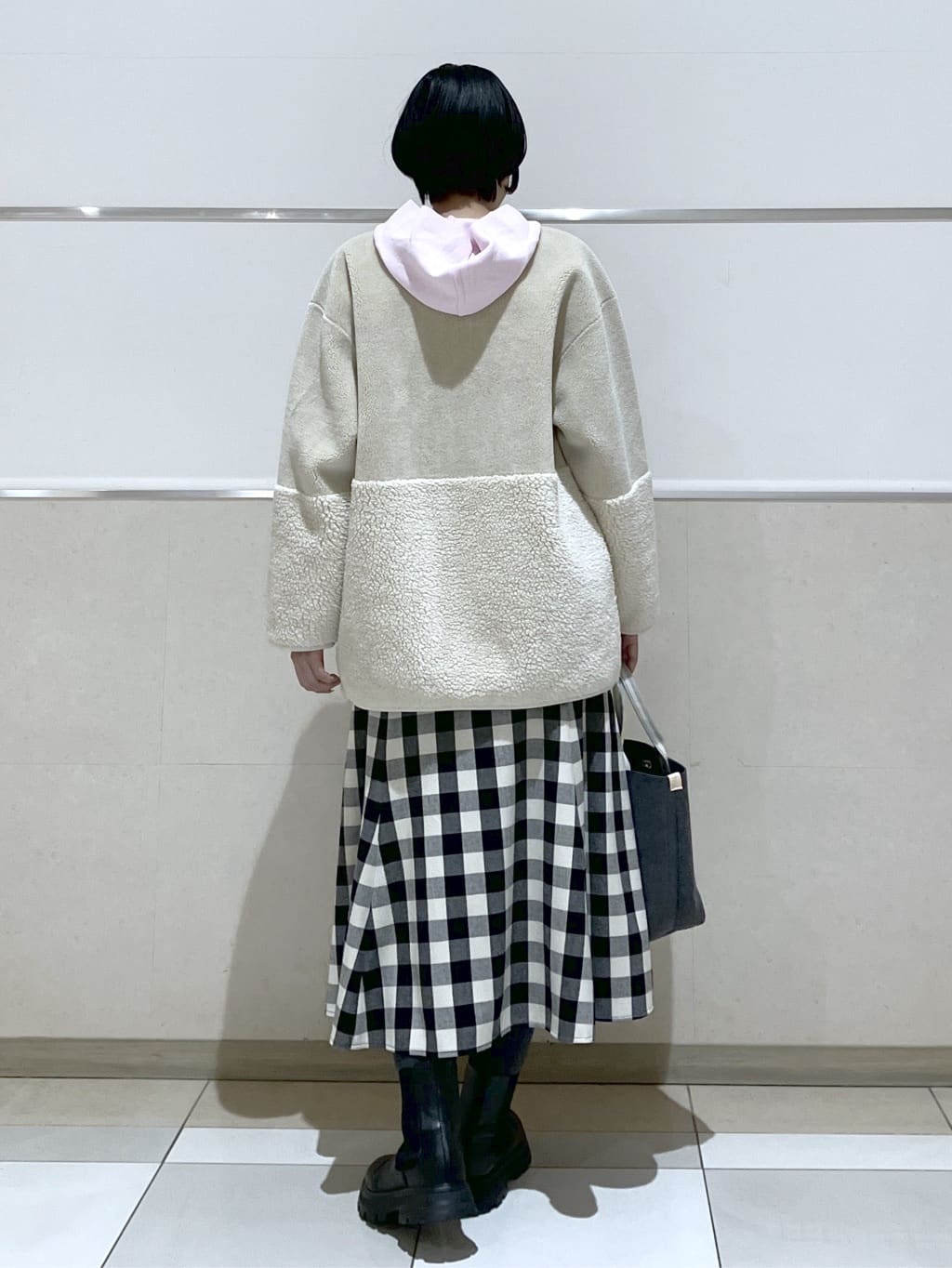 eriko さんの「Dessin｜【洗える／体型カバー】ちょうどいいニットパーカ」を使ったコーディネート