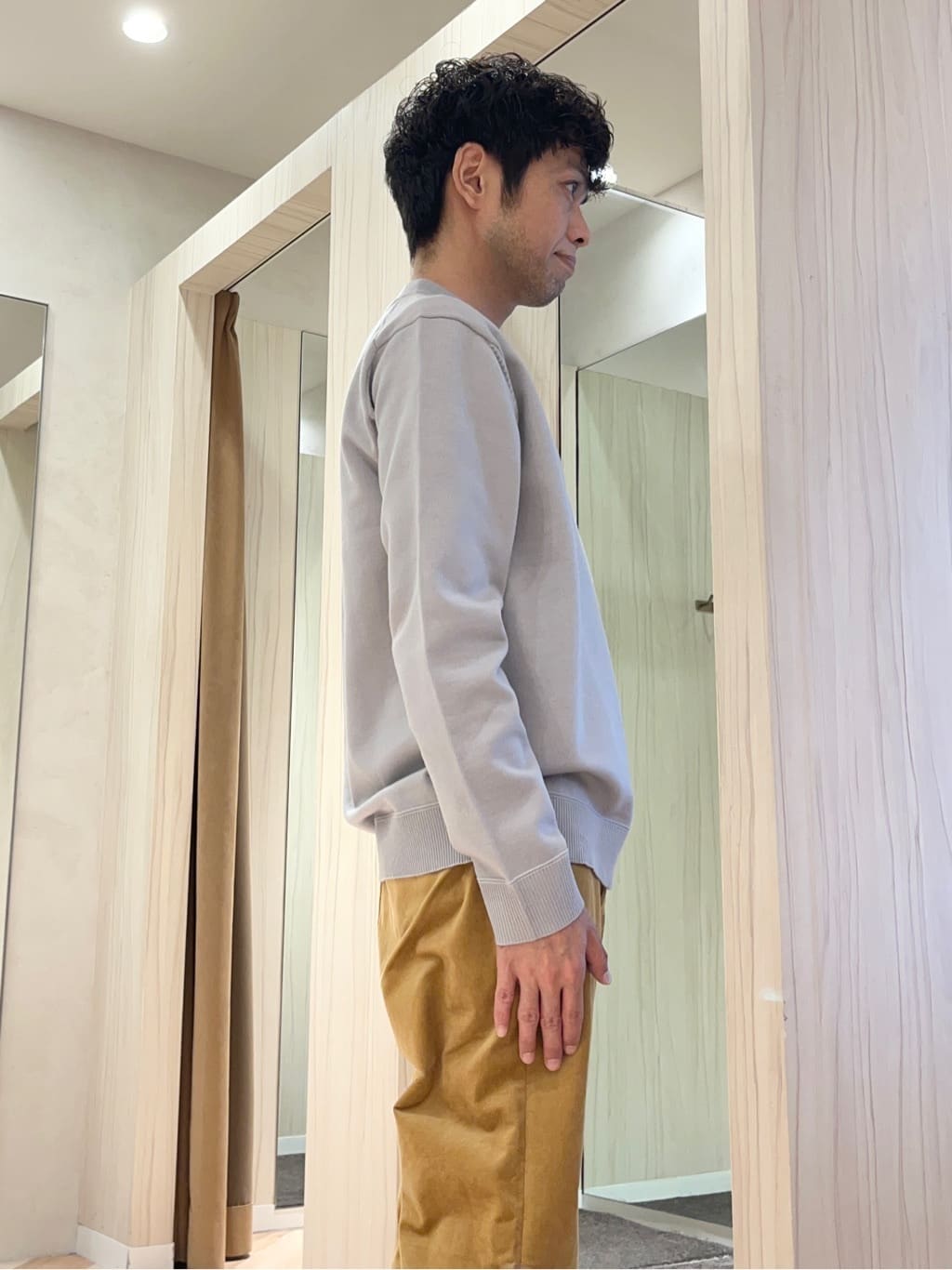 URAさんの「TAKEO KIKUCHI｜【Sサイズ～】アンチピリング テーラードネック ニット」を使ったコーディネート