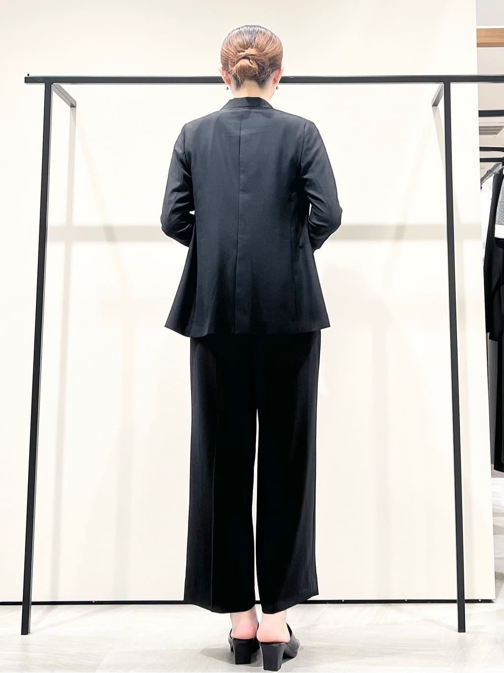 T.Kさんの「INDIVI｜【UVケア】タックブラウス」を使ったコーディネート