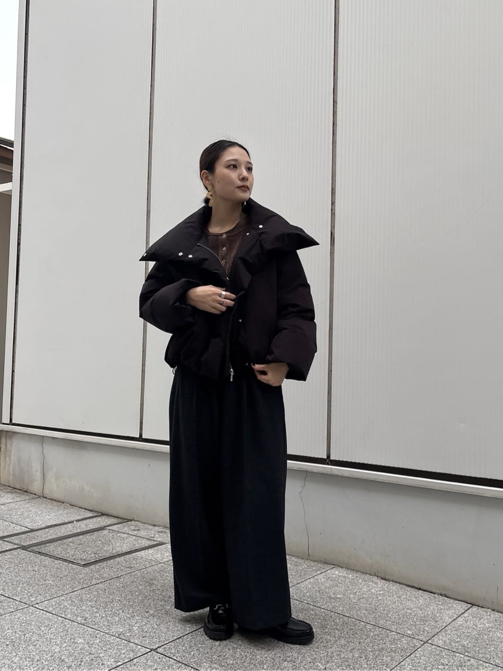 ayanoさんの「INDIVI｜ツイードタックワイドパンツ」を使ったコーディネート