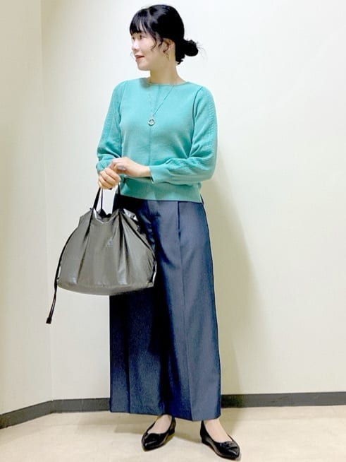 beni_gingerさんの「Reflect｜【選べる8色／スカートにもパンツにも◎】ウール混ボートネックニット」を使ったコーディネート