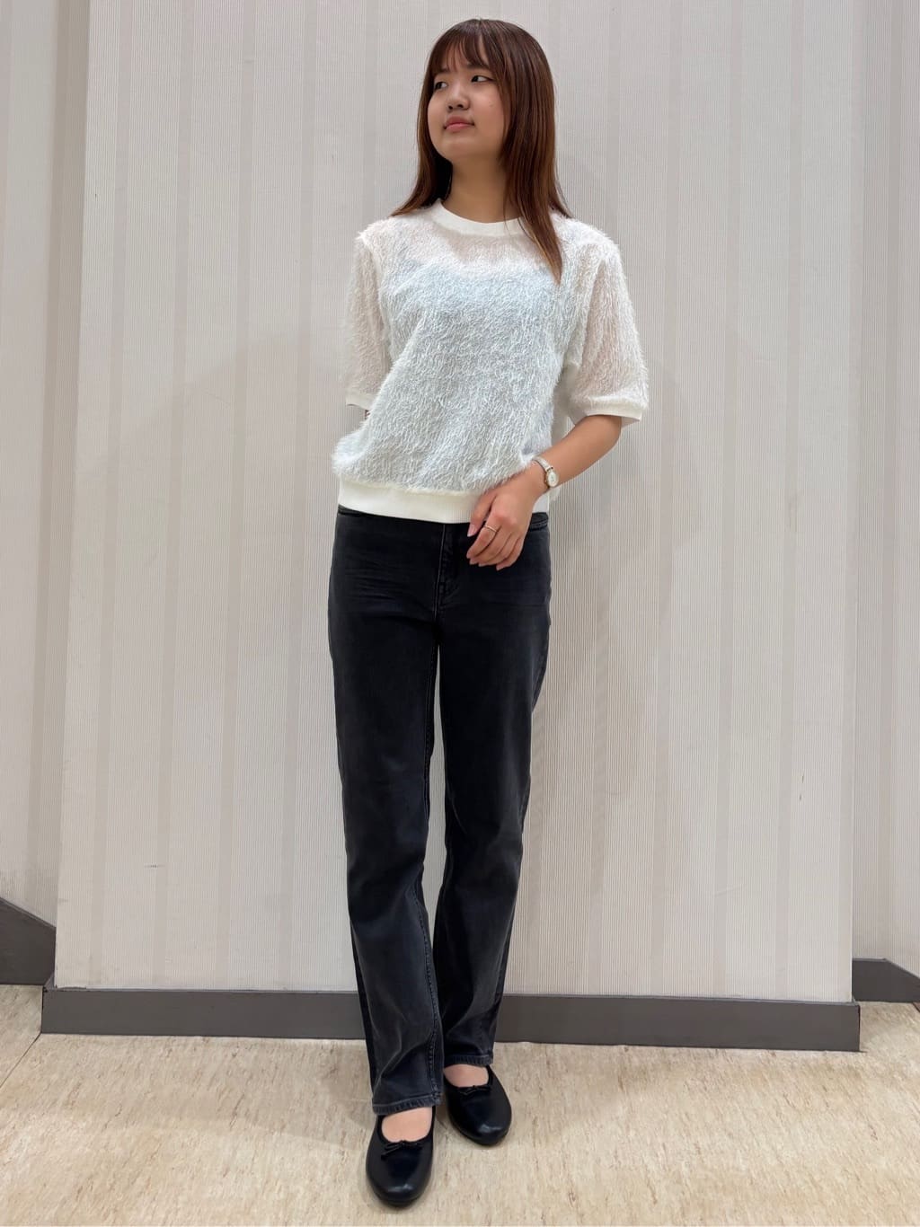 ちひさんの「INDIVI｜スゴラク バレーシューズ」を使ったコーディネート