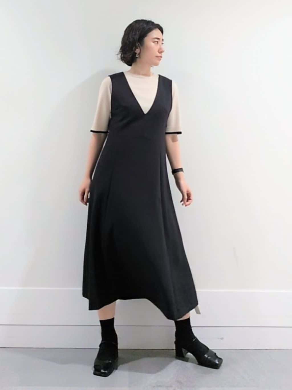 ミズタさんの「UNTITLED｜【着丈短め/柔らかな質感】ラムレザージャケット」を使ったコーディネート