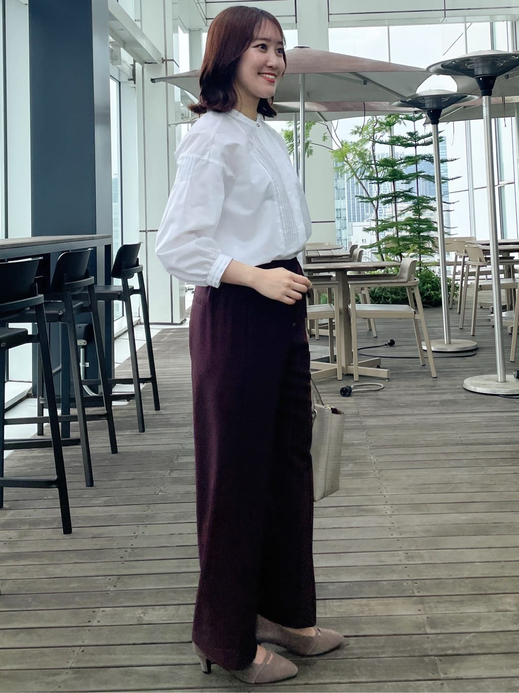 yukariさんの「Reflect｜【程よいゆとり感／体型カバー】ピンタックデザインシャンブレーブラウス」を使ったコーディネート