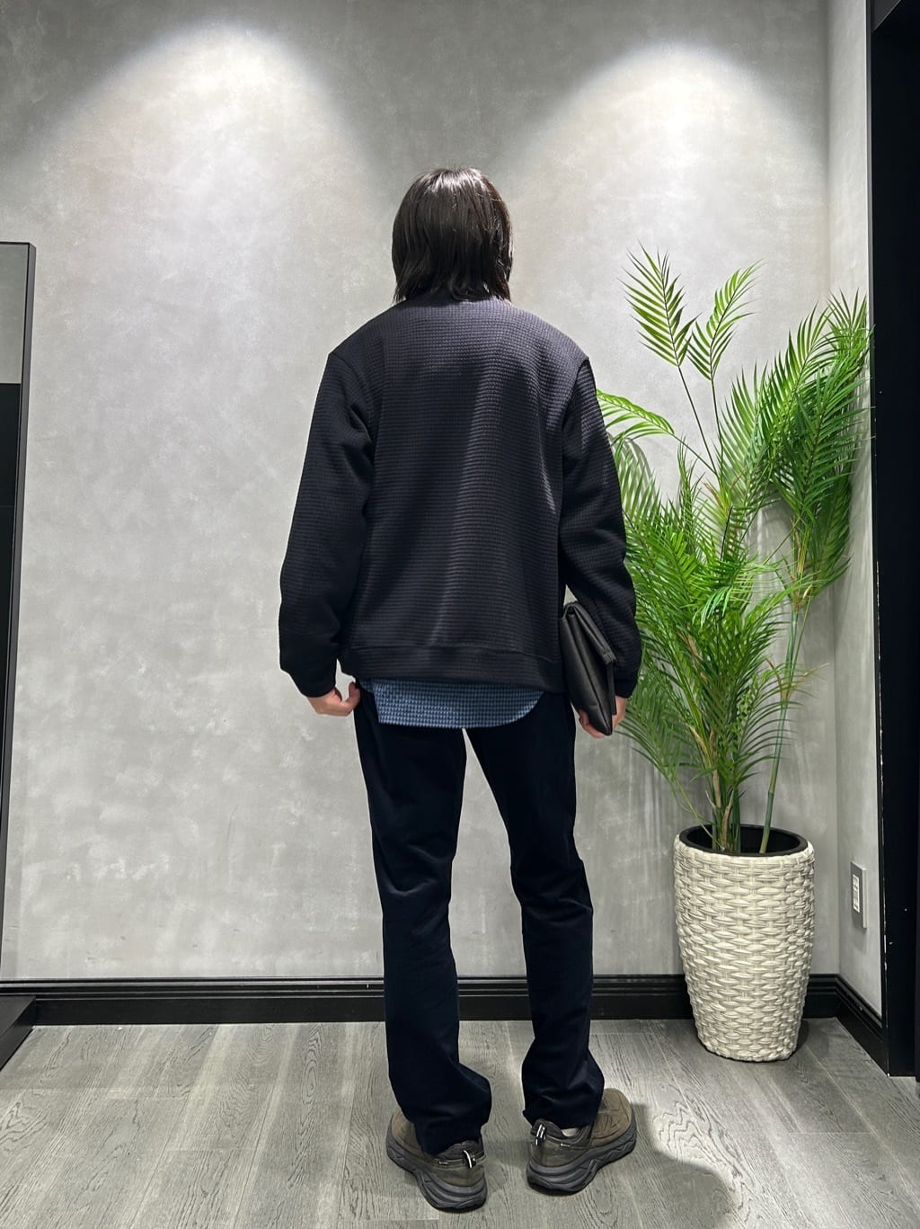 ruiさんの「TAKEO KIKUCHI｜【抗菌防臭/シーズンレス】シアサッカーギンガムチェック ストレッチシャツ」を使ったコーディネート