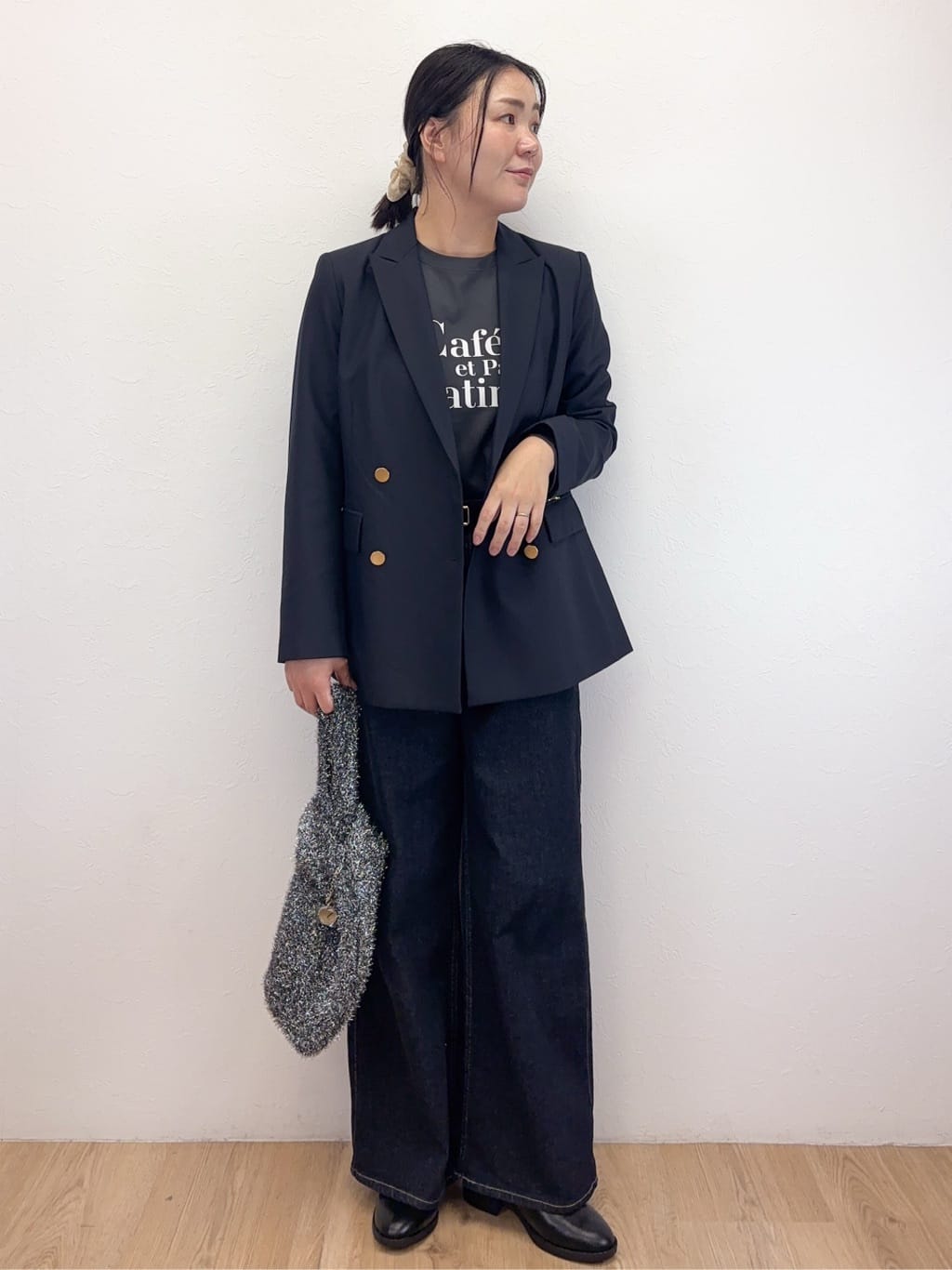 Takeさんの「OPAQUE.CLIP｜ロングロゴTシャツ【洗濯機OK】」を使ったコーディネート